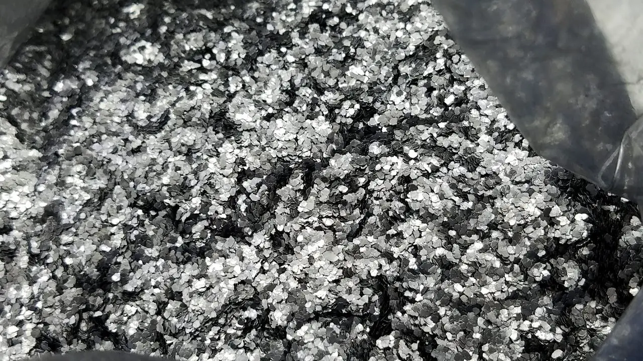 File:Flake graphite.png